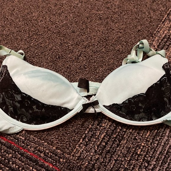 Blue Bra - Picture 1 of 2